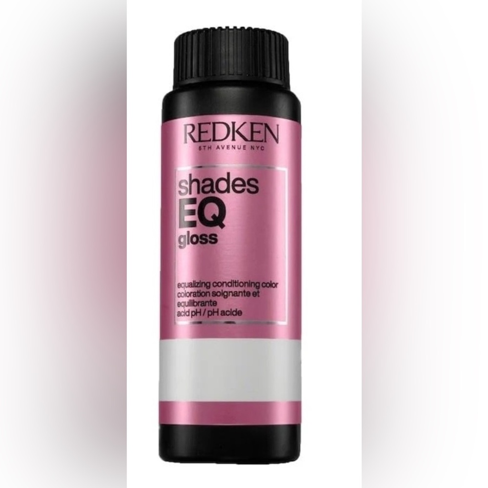 Redken Shades EQ Gloss in 9T Chrome